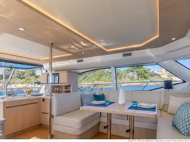 Aquila 44 Yacht