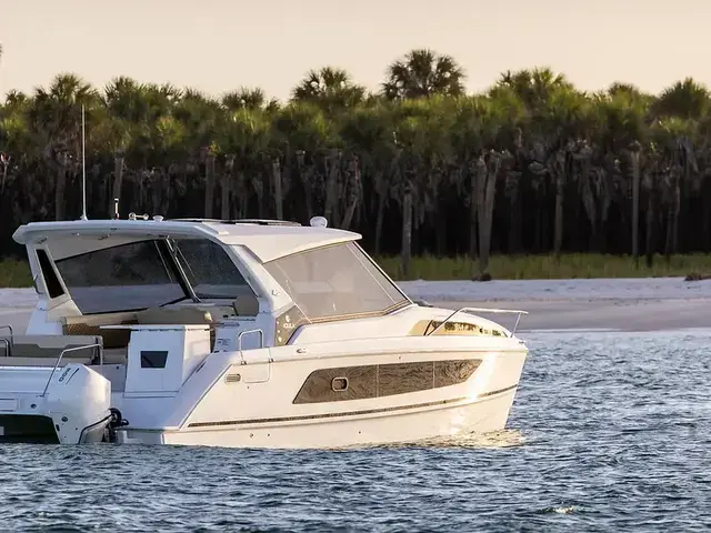 Aquila 36 Sport