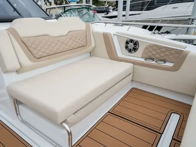 Aquila 36 Sport