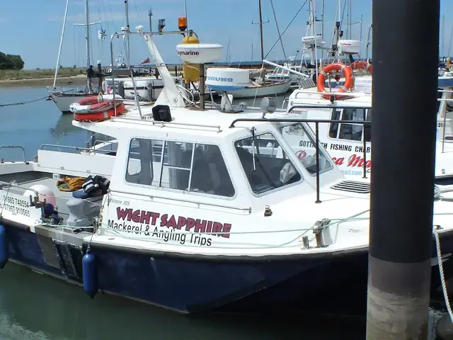 Offshore 105 Fishing Boat