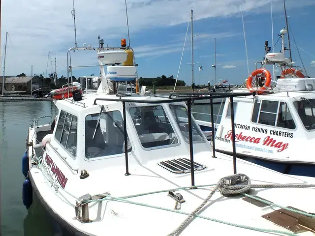 Offshore 105 Fishing Boat