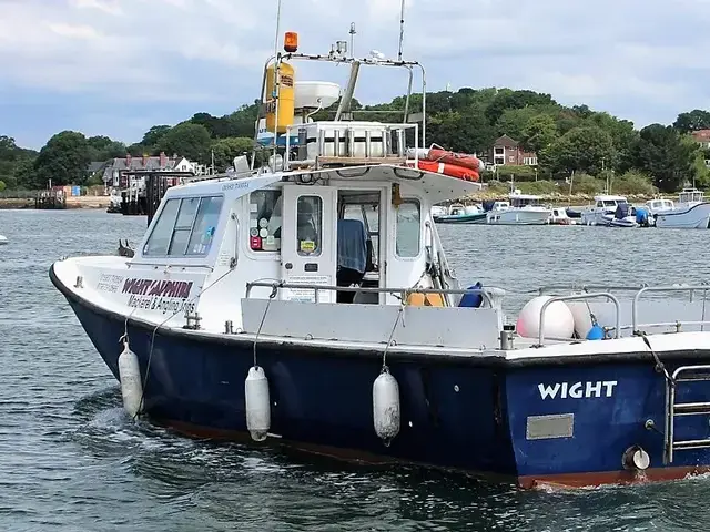 Offshore 105 Fishing Boat