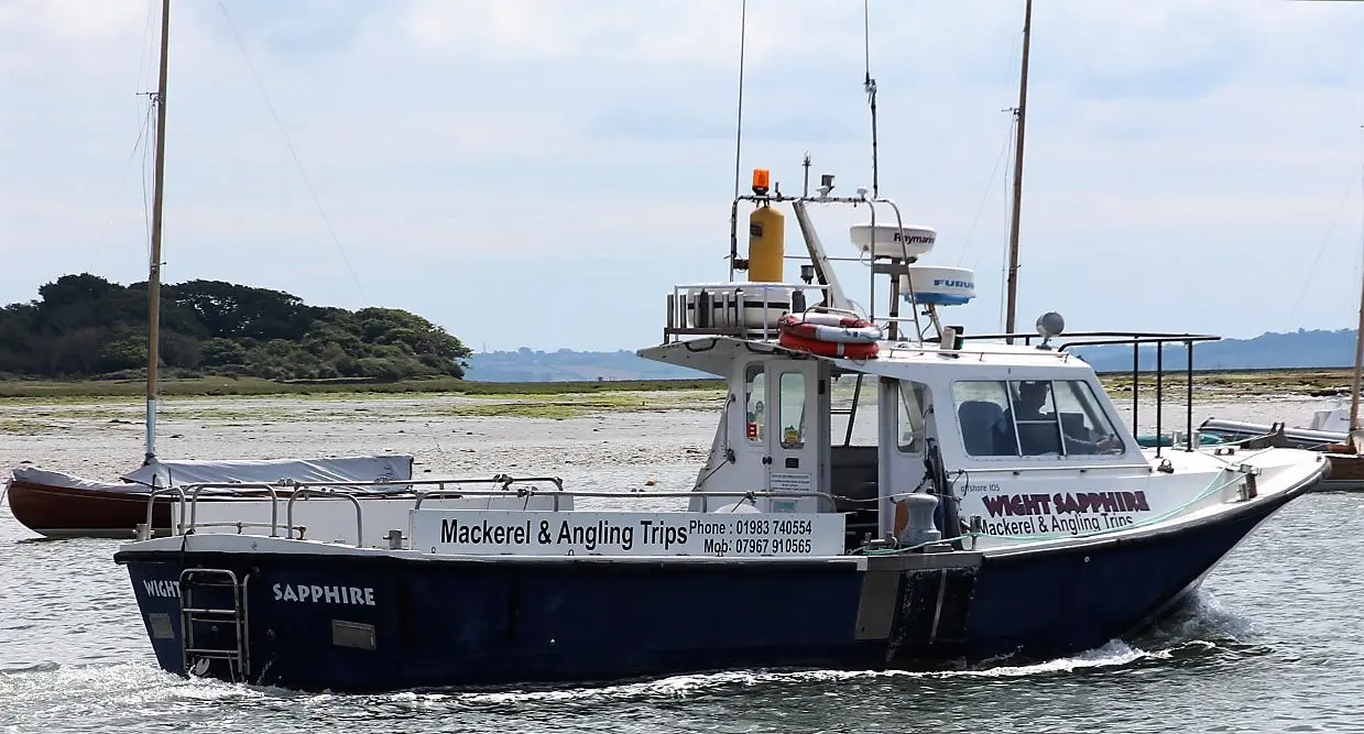 1991 Offshore 105 fishing boat