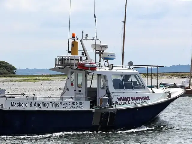 Offshore 105 Fishing Boat