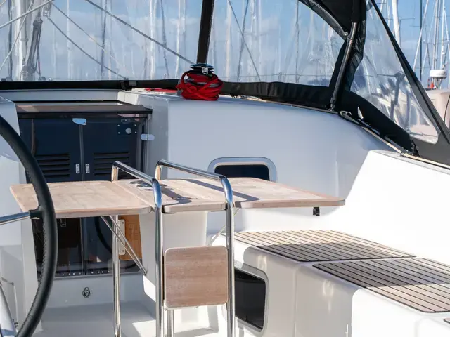 Jeanneau Sun Odyssey 380