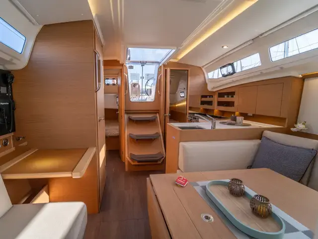 Jeanneau Sun Odyssey 380