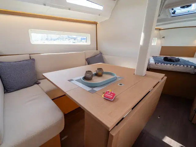 Jeanneau Sun Odyssey 380