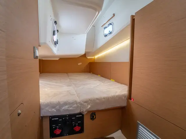 Jeanneau Sun Odyssey 380