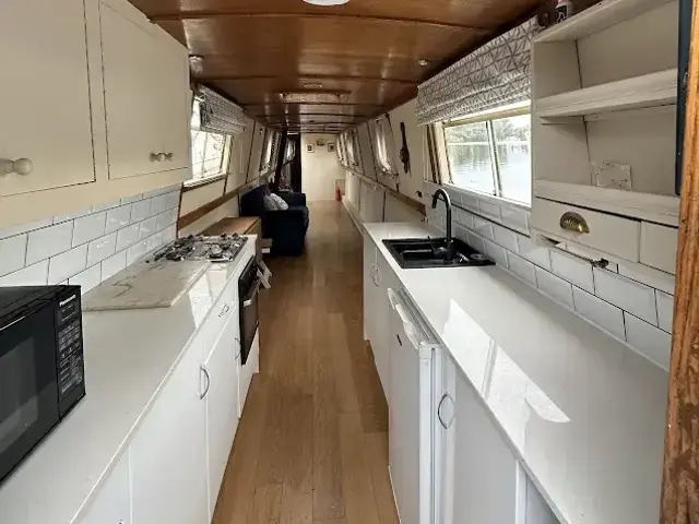 JM Buckley 70ft Trad stern Naarrowboat