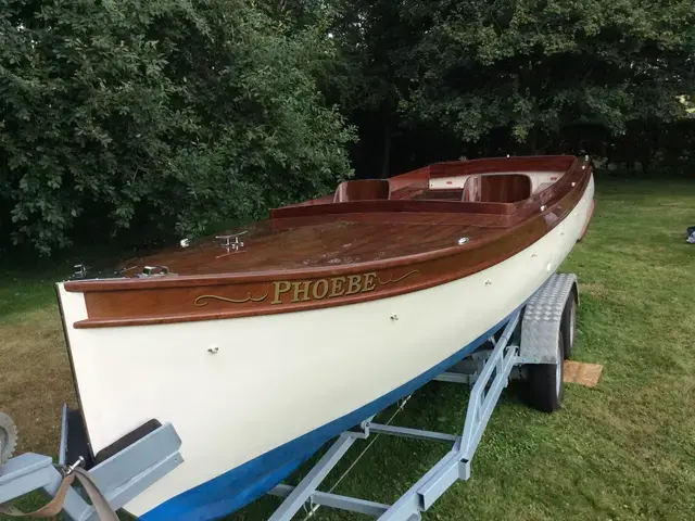 Classic Brooke Marine River Launch