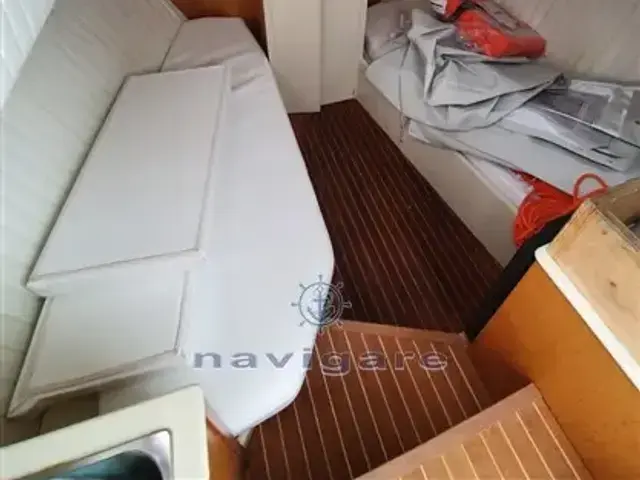 Royal Yacht Group Harpoon 255 Walkaround