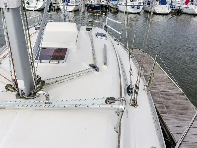 Hanse 341