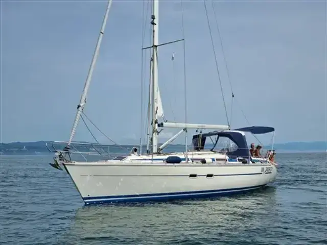 Bavaria 350 Lagoon