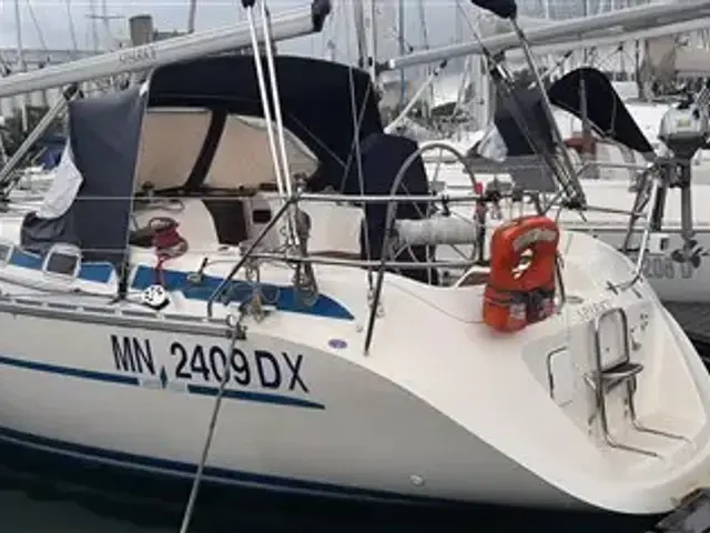 Bavaria 350 Lagoon