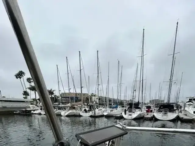 Catalina 42