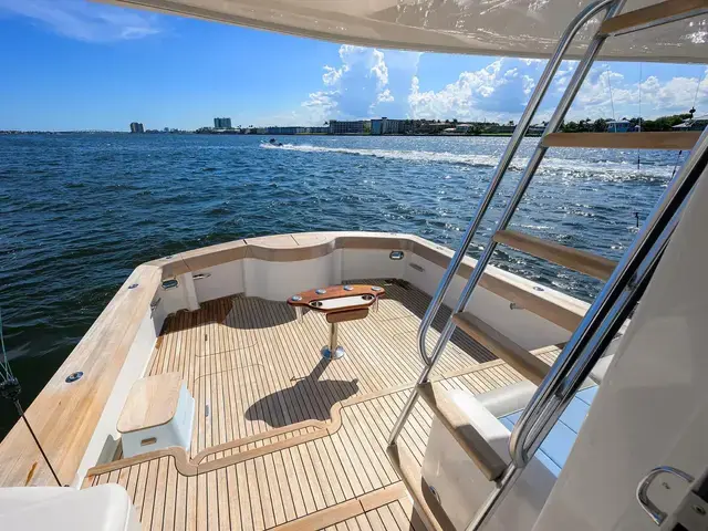 Ocean Yachts 58 Super Sport