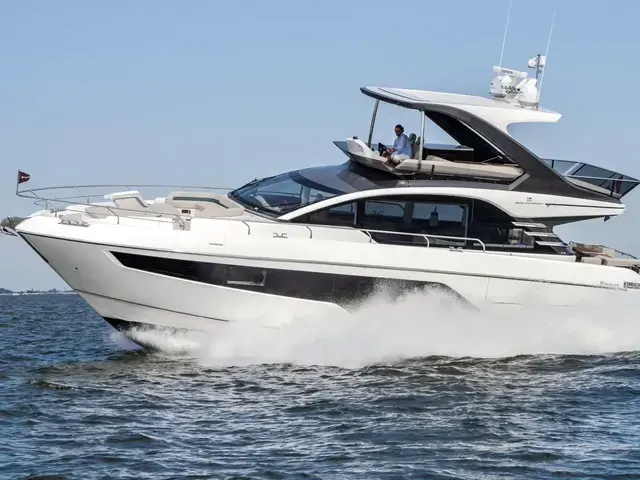 Fairline Squadron 58