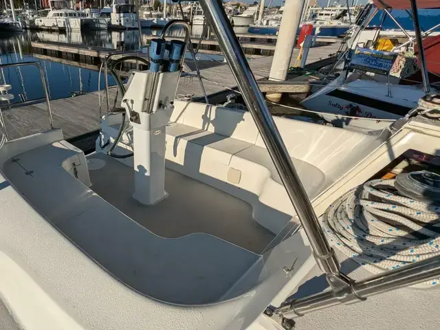 Catalina 33