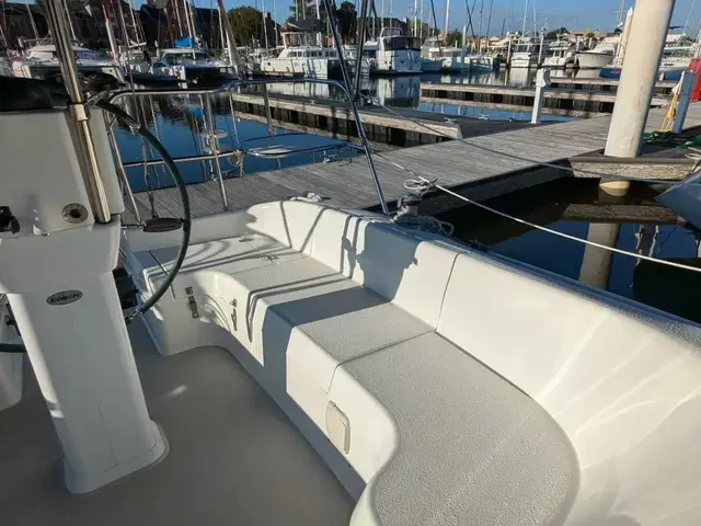 Catalina 33