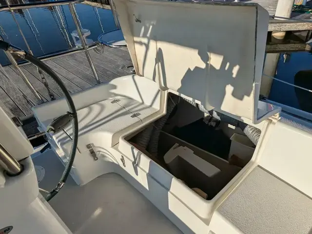 Catalina 33