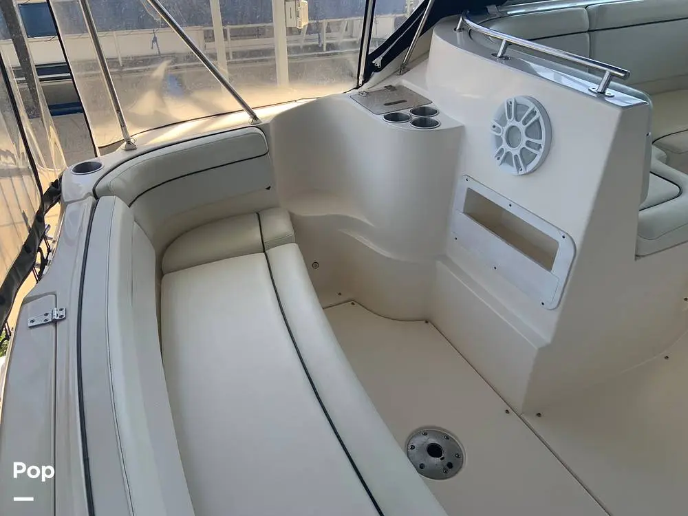 2006 Rinker 300 fiesta vee