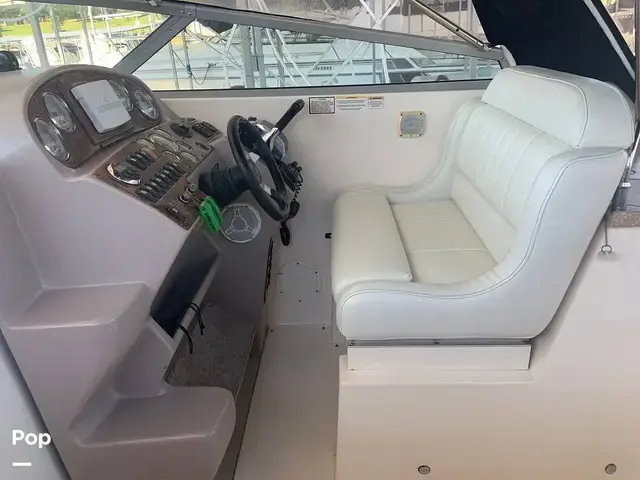 Rinker 300 Fiesta Vee