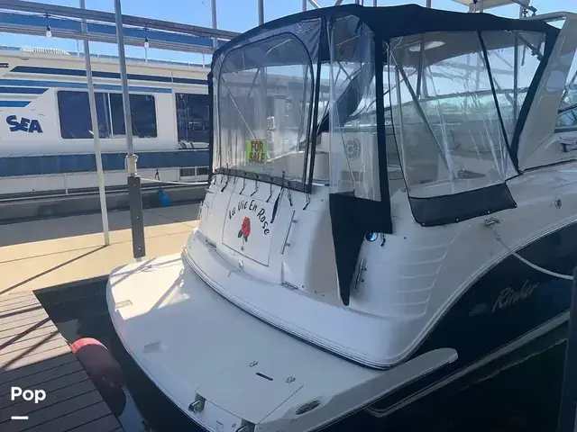 Rinker 300 Fiesta Vee