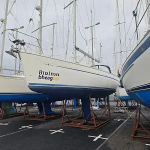 2005 Bavaria 38 Cruiser