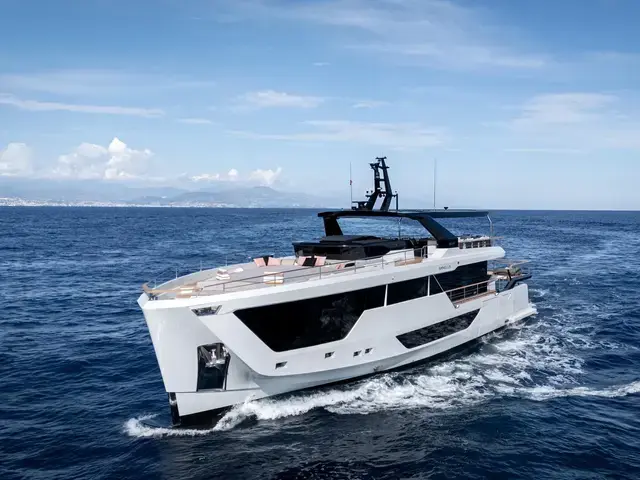 Numarine 100'