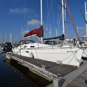 1999 Beneteau Oceanis Clipper 311