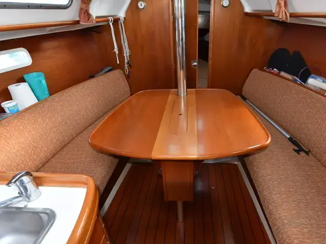 Beneteau Oceanis Clipper 311