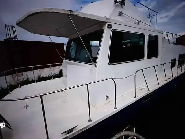 Harbor Master 375