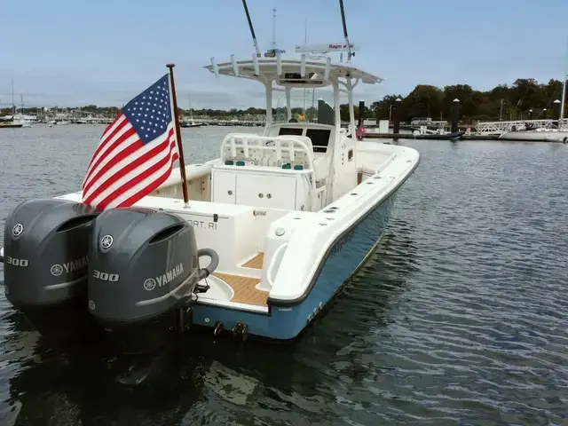 Edgewater boats 318 Center Console