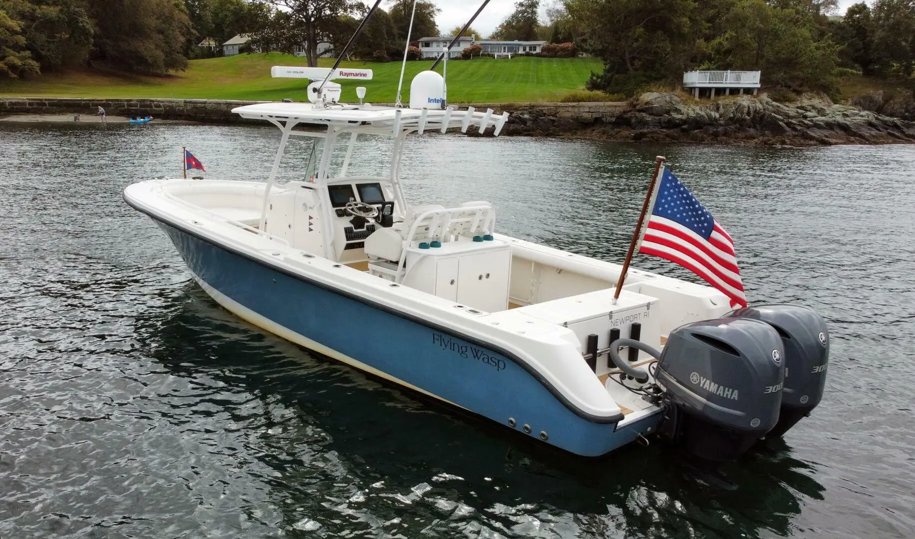 2006 Edgewater 318 center console