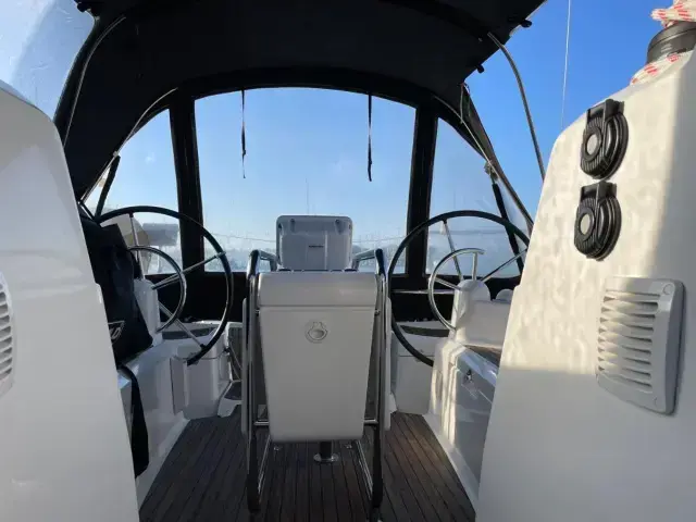 Jeanneau Sun Odyssey 379