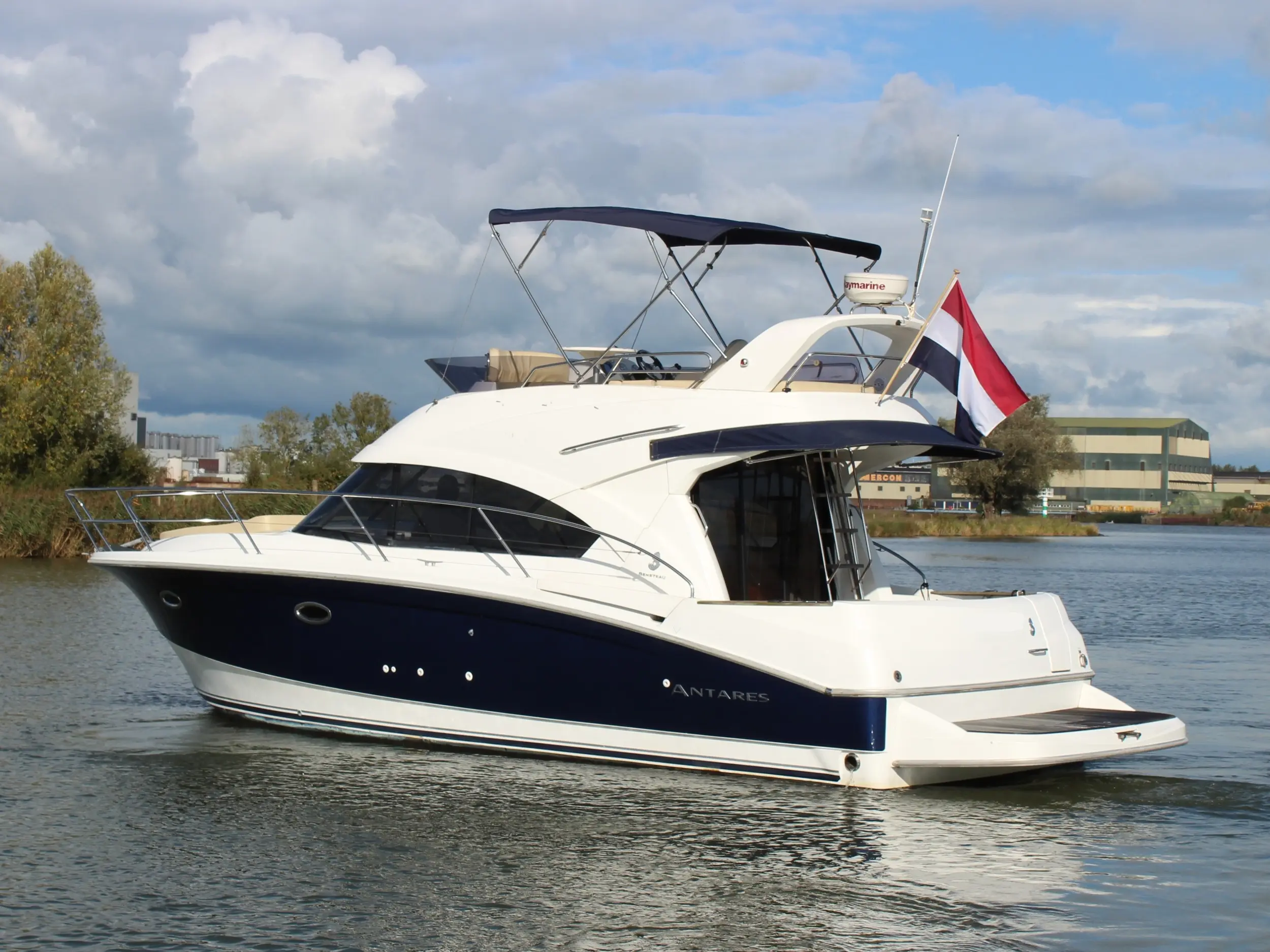 2009 Beneteau antares 36