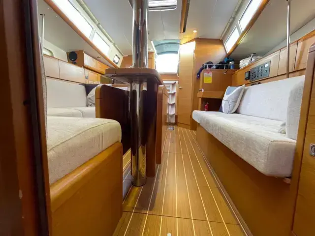 Jeanneau Sun Odyssey 379