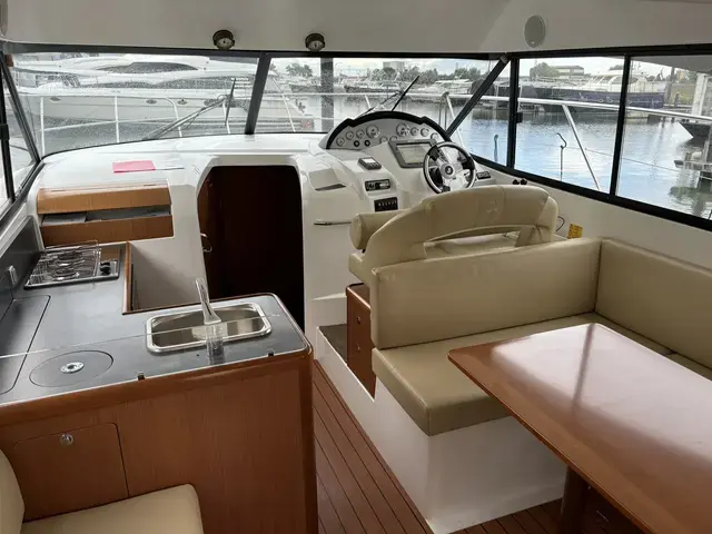 Beneteau Antares 36