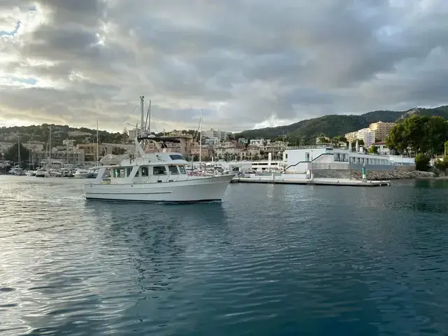 Clipper Motor Yachts 40 Heritage