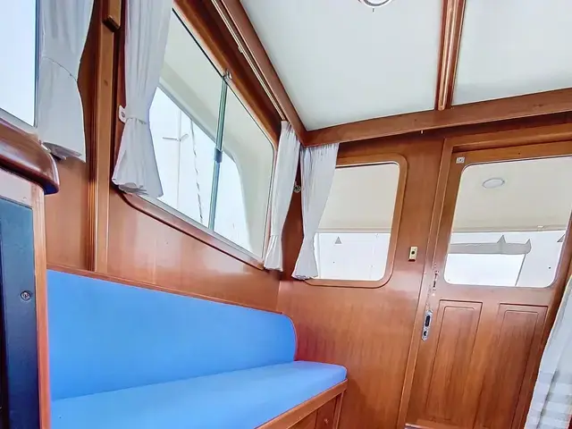 Clipper Motor Yachts 40 Heritage