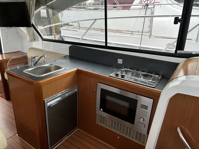 Beneteau Antares 36