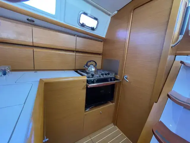 Jeanneau Sun Odyssey 379