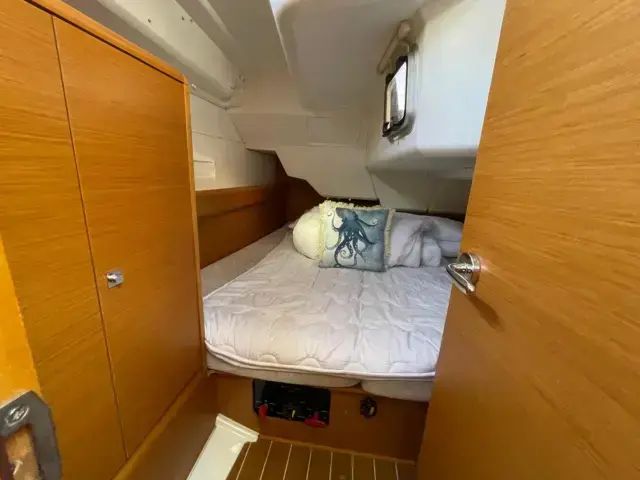 Jeanneau Sun Odyssey 379