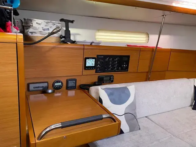 Jeanneau Sun Odyssey 379