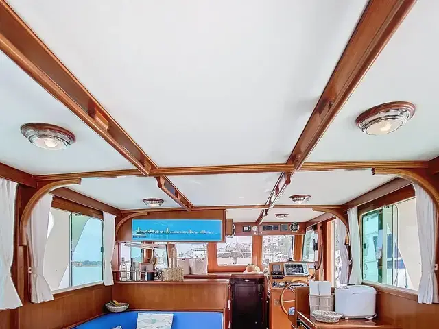 Clipper Motor Yachts 40 Heritage