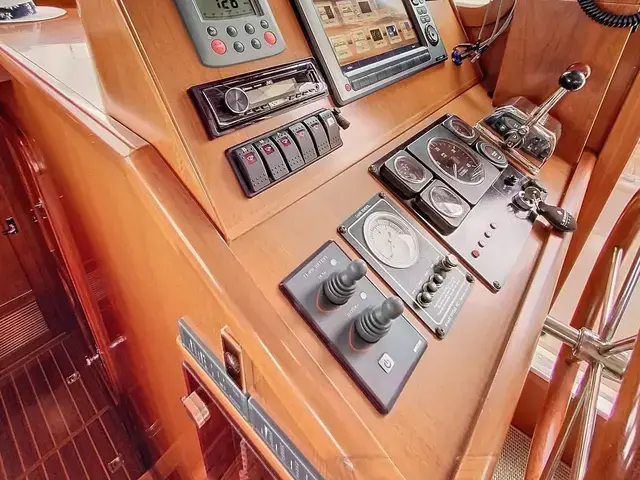 Clipper Motor Yachts 40 Heritage