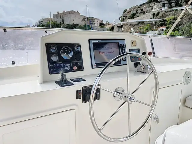 Clipper Motor Yachts 40 Heritage