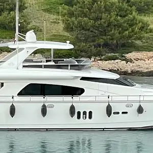 2008 Elegance Yachts 68