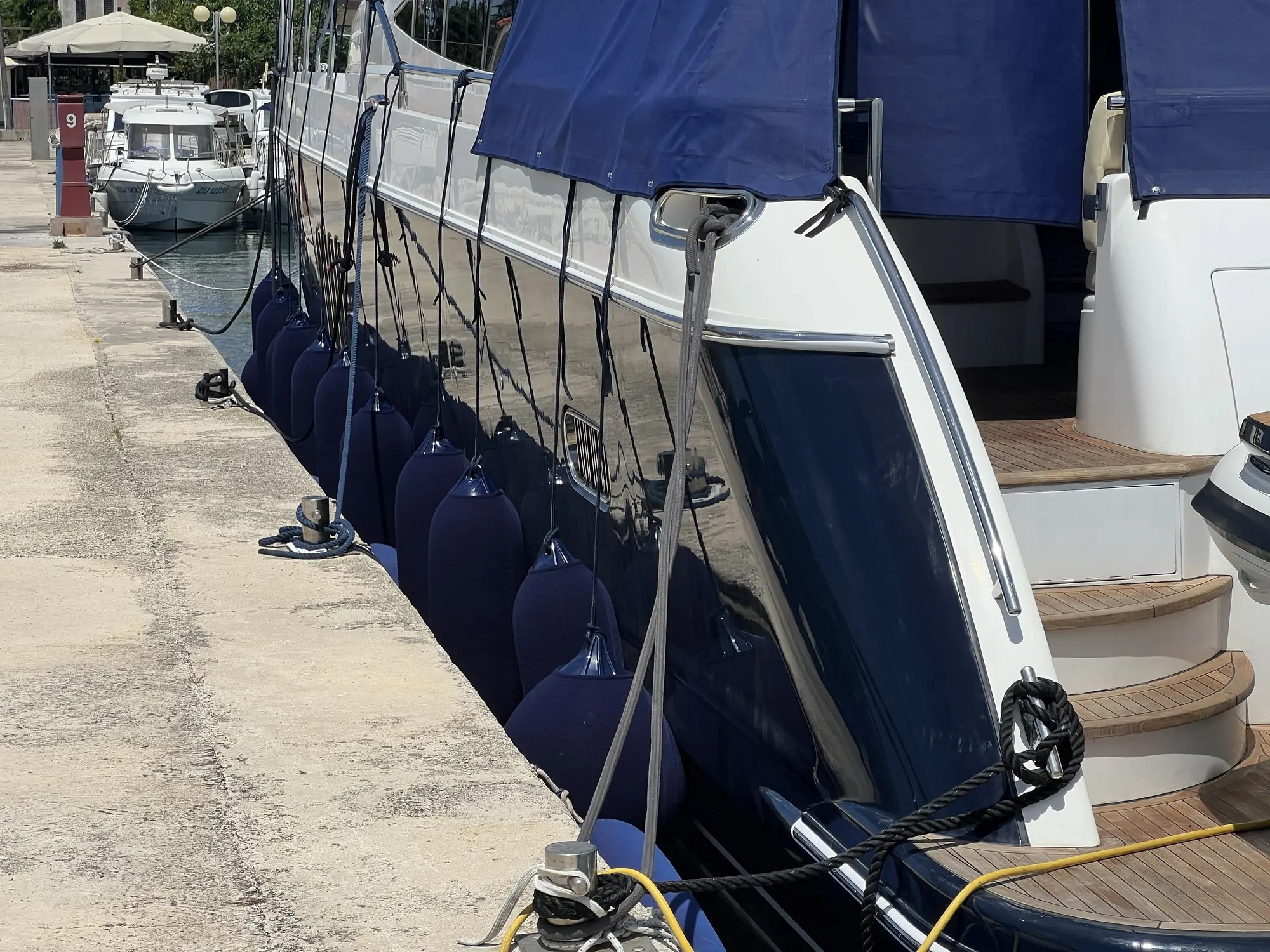 2007 Princess 21m