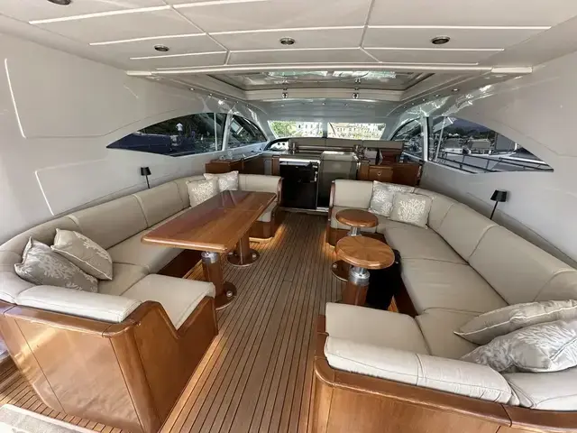 Mangusta 72